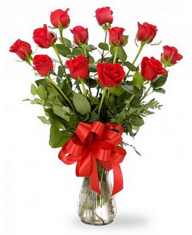  Denizli çiçek servisi , çiçekçi adresleri  12 adet kırmızı güllerden vazo tanzimi