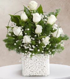 9 beyaz gül vazosu  Denizli çiçek online çiçek siparişi 