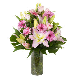 vazo içerisinde karisik mevsim çiçekleri  Denizli İnternetten çiçek siparişi 
