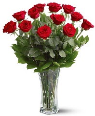 11 adet kırmızı gül vazoda  Denizli İnternetten çiçek siparişi 