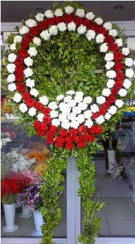 Cenaze çelenk çiçeği modeli  Denizli ucuz çiçek gönder 