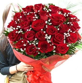 Kız isteme çiçeği buketi 33 adet kırmızı gül  Denizli uluslararası çiçek gönderme 